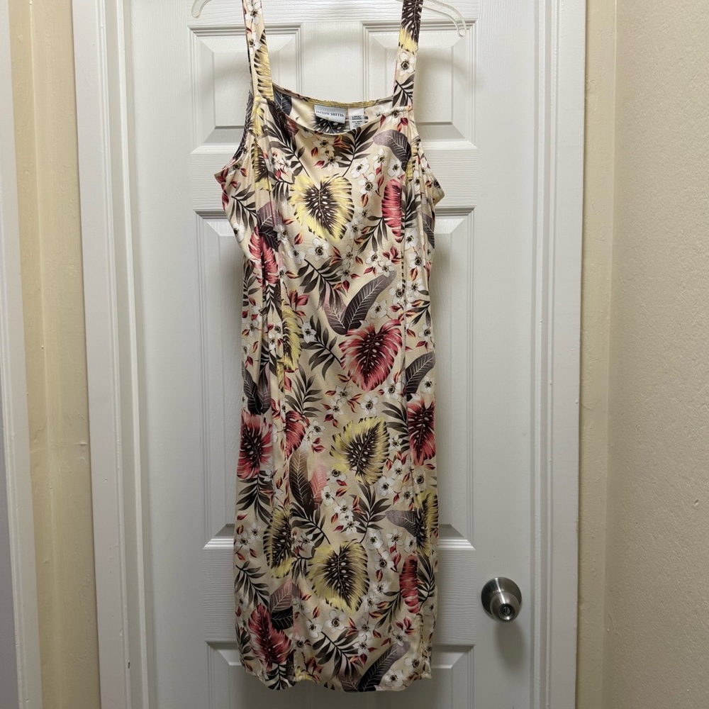 Jaclyn Smith floral sleeveless dress